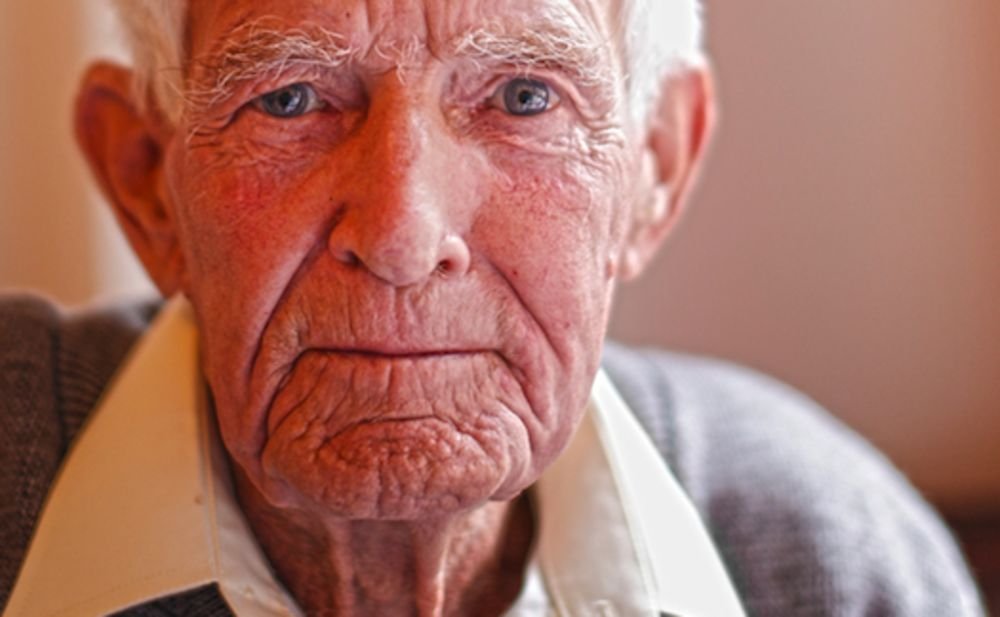 How Old Is Hisoka In Your Name Character Does Not Exist There